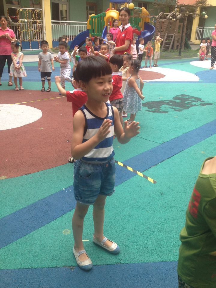 幼儿园中班生活