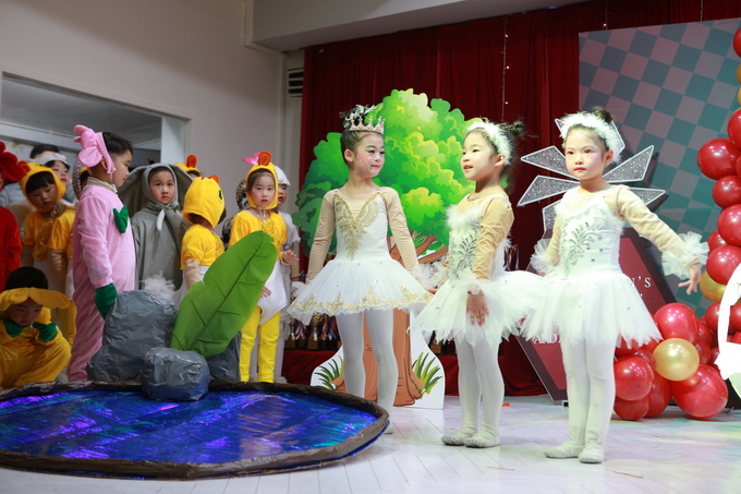 04.组合 丑小鸭 “the ugly duckling”龙湾心桥幼儿园 (11).JPG