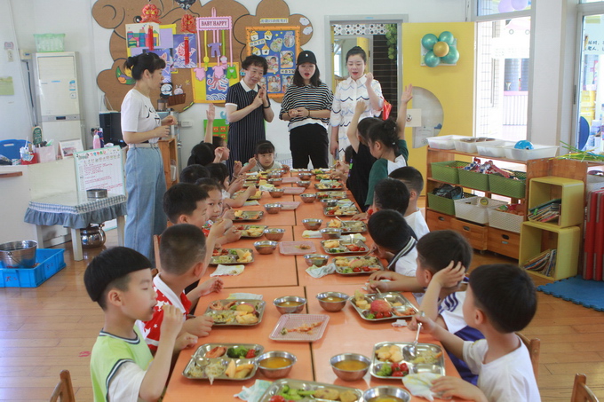 2.聚餐 (8).JPG